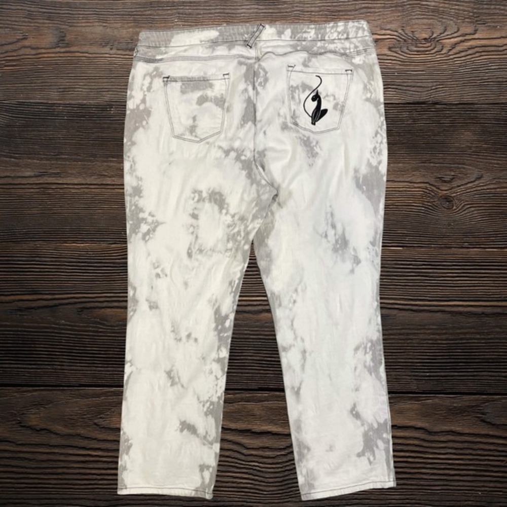Y2K Baby‎ Phat Size 22 Acid Wash Distressed Jeans White Grey Cat Logo Streetwear - Picture 3 of 10